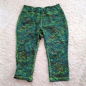 Cropped athletic leggings